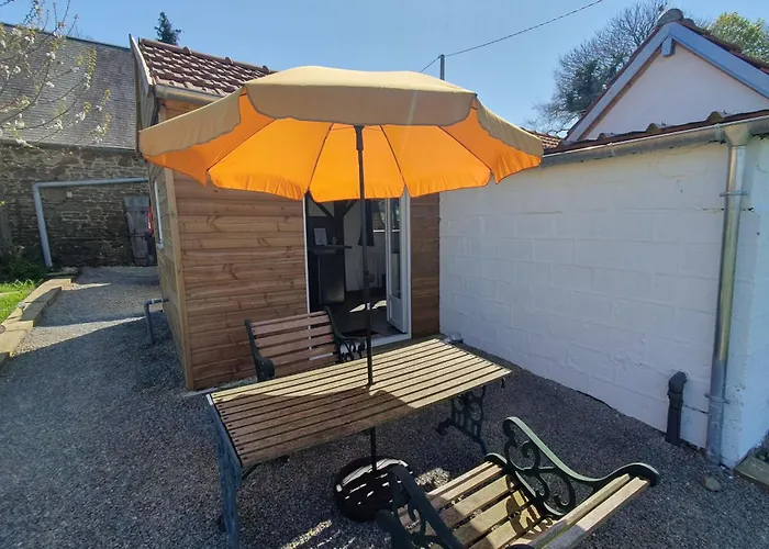 Petite * Buais-les-Monts